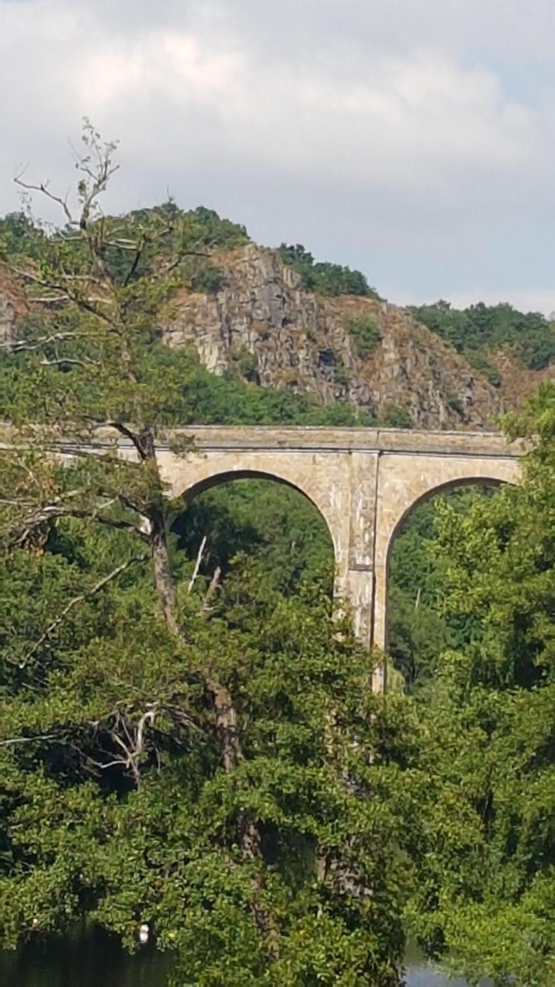 Coeur De Falaise, Normandie Suisse Normande Falaise  Bagian luar foto